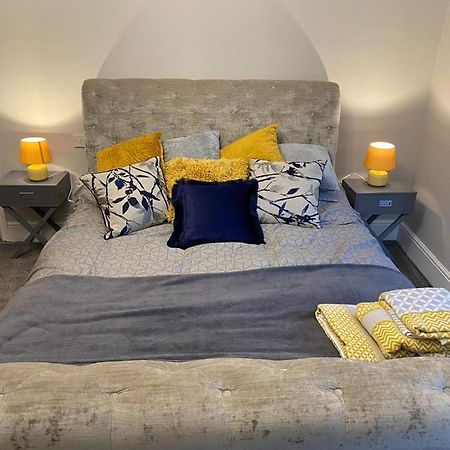 Cambridge Villas Private Studio Lytham St Annes Kültér fotó