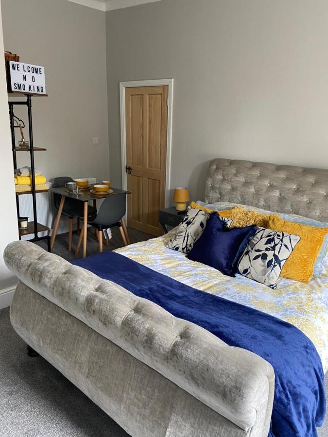 Cambridge Villas Private Studio Lytham St Annes Kültér fotó